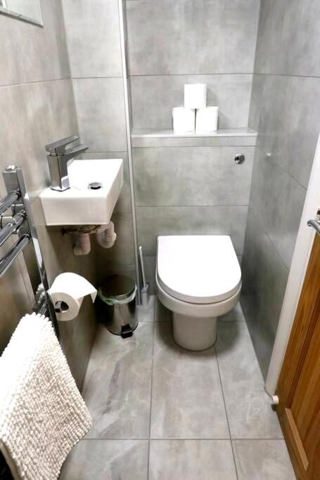 3 Bedroom Prime Angel Location 런던 외부 사진